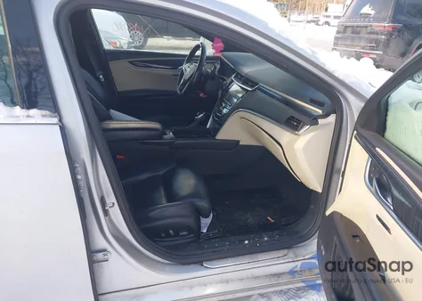 2014 Cadillac Xts Platinum z USA, uszkodzony, nr VIN 2G61T5S37E9178407